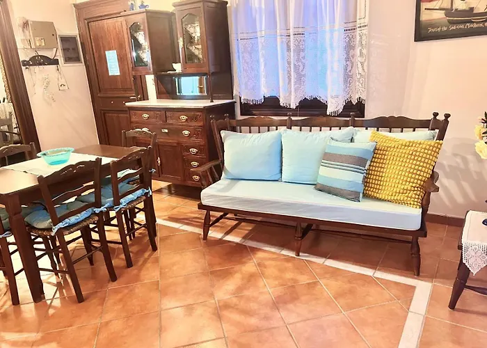 Alexjean House