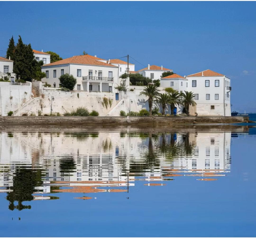 Alexjean House Apartment Ligoneri