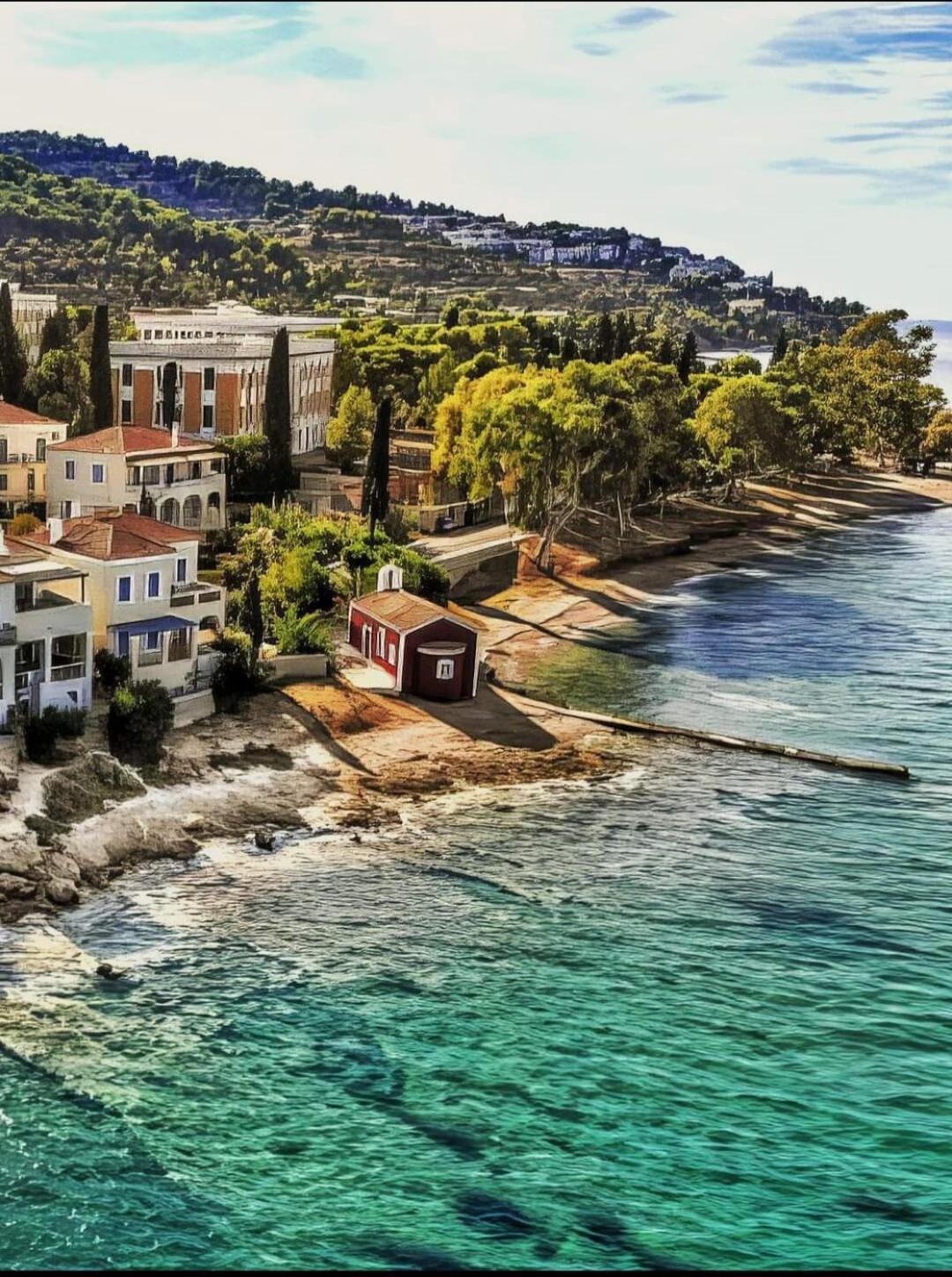 Alexjean House Ligoneri