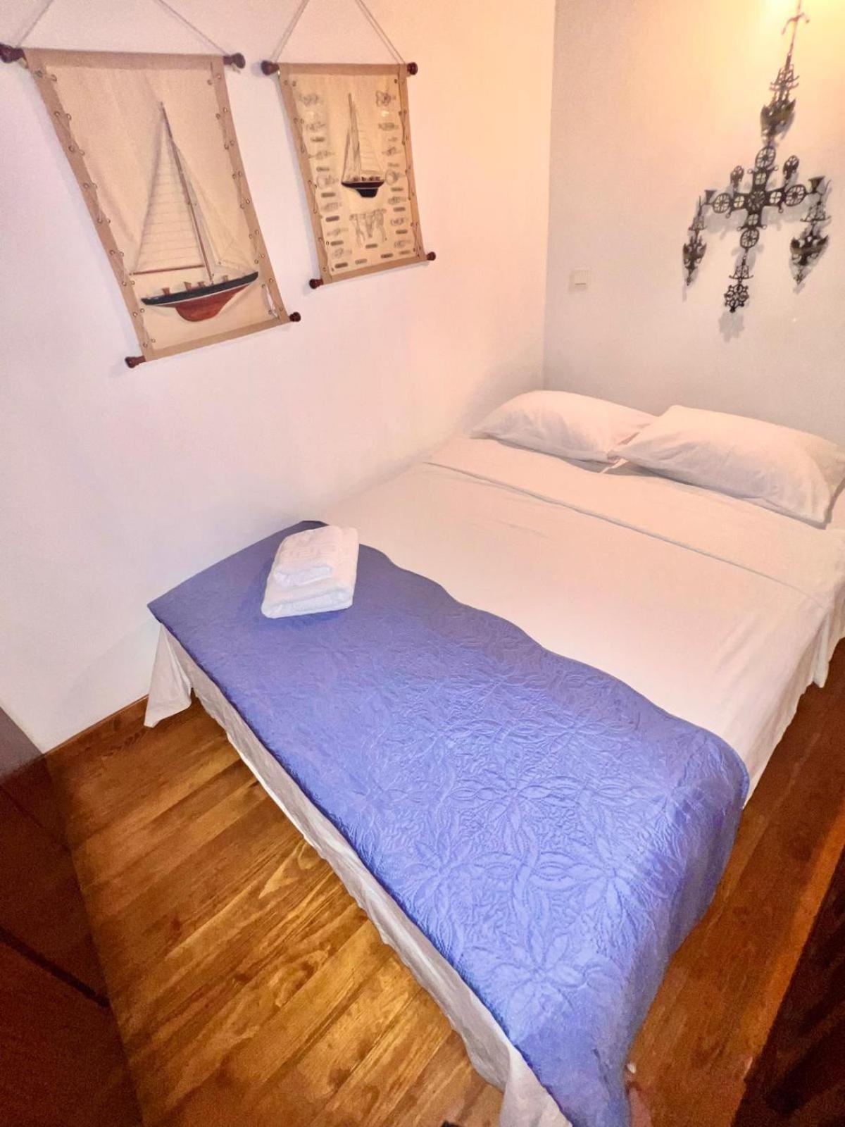 Alexjean House Ligoneri